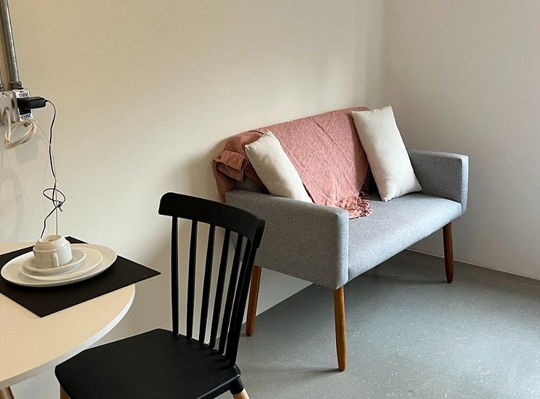 Studio moderno • Próx. metrô • Vista incrível”