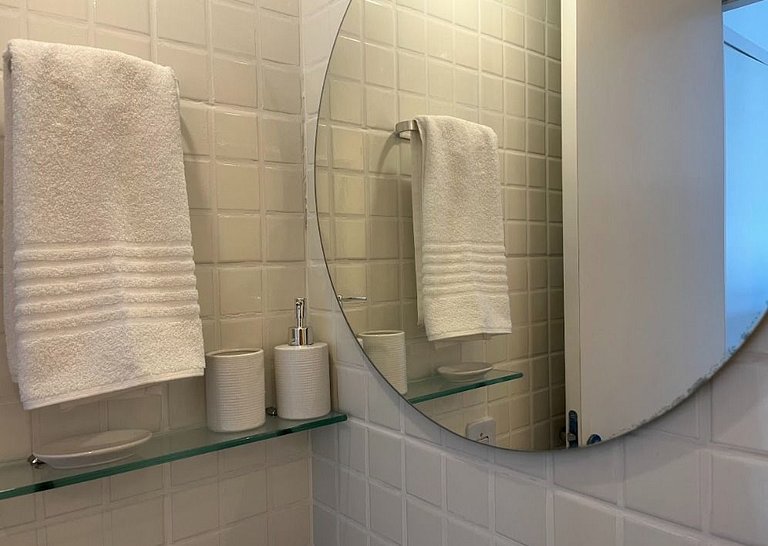 Studio moderno • Próx. metrô • Vista incrível”