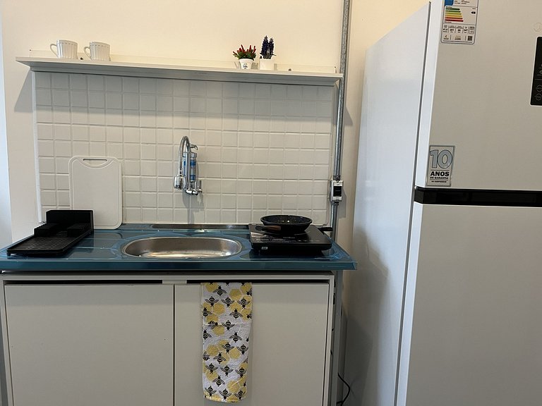 Studio elegante com linda vista