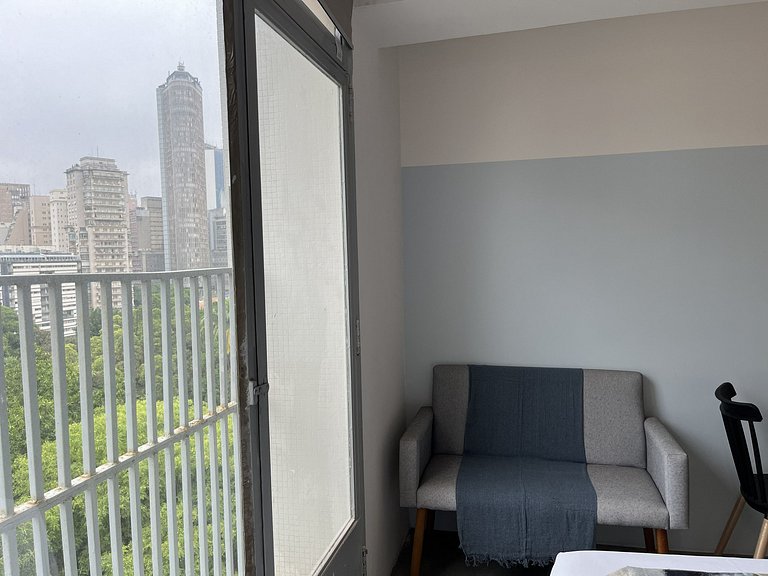 Studio moderno na Praca Republica