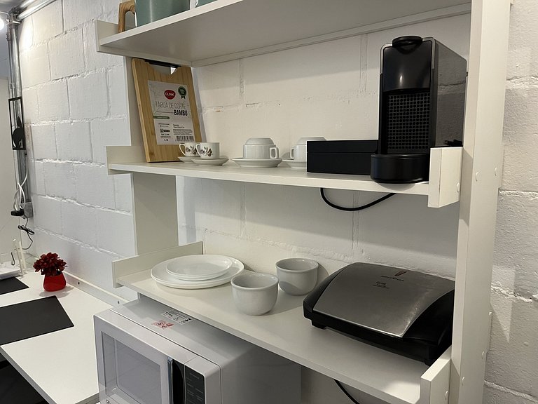 Studio compacto e confortável no coração da cidade