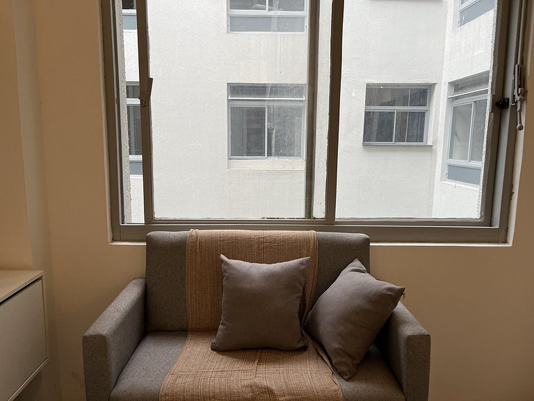 Studio compacto e confortável no coração da cidade