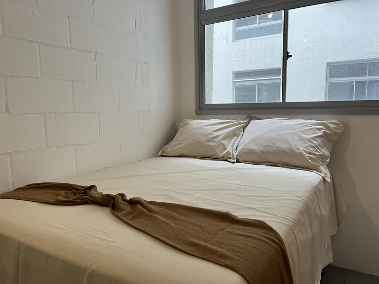 Estudio com excelente localização na Republica.